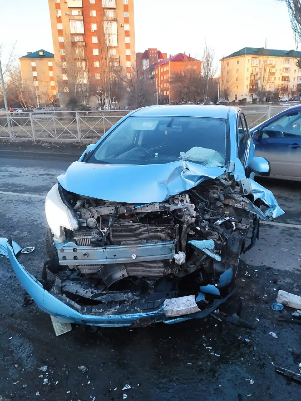 Nissan Note 2013 после ДТП - Авто в Омск