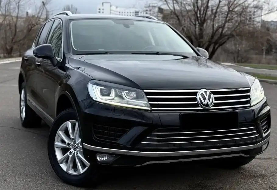 Продам Volkswagen Touareg 2016 года - Авто в Самара