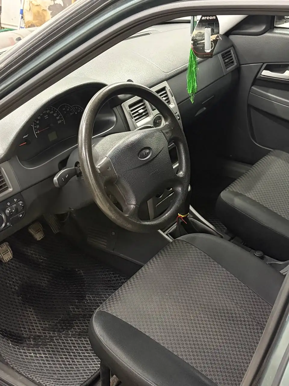 Продажа Lada Priora 2011 года - Авто в Самара