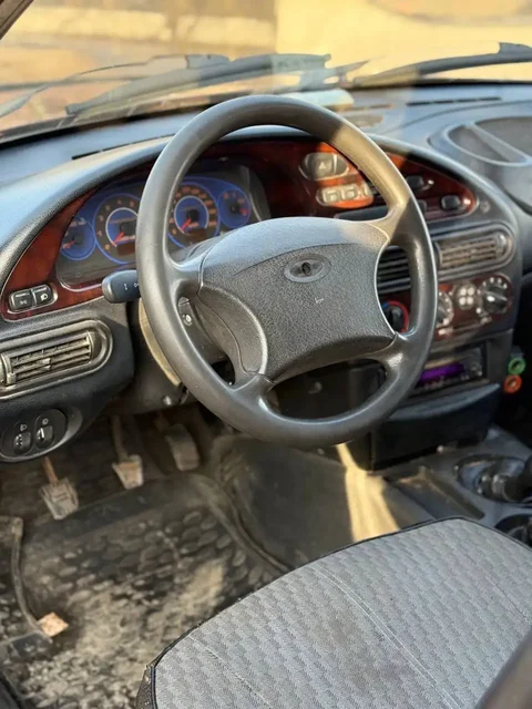 Шевроле Нива 2005 года в Москве - Внедорожники и кроссоверы в Москва