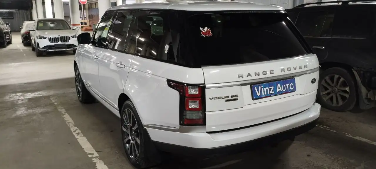 Land Rover Range Rover 4 поколение 2013 года - SUV (Авто) в Москва