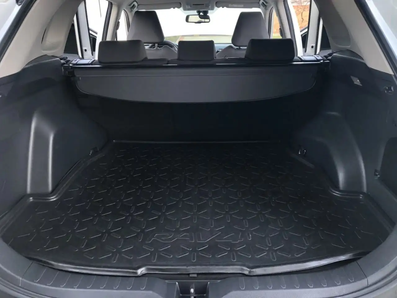 Продажа Toyota RAV4 2019 года - Легковые автомобили (Авто) в Самара