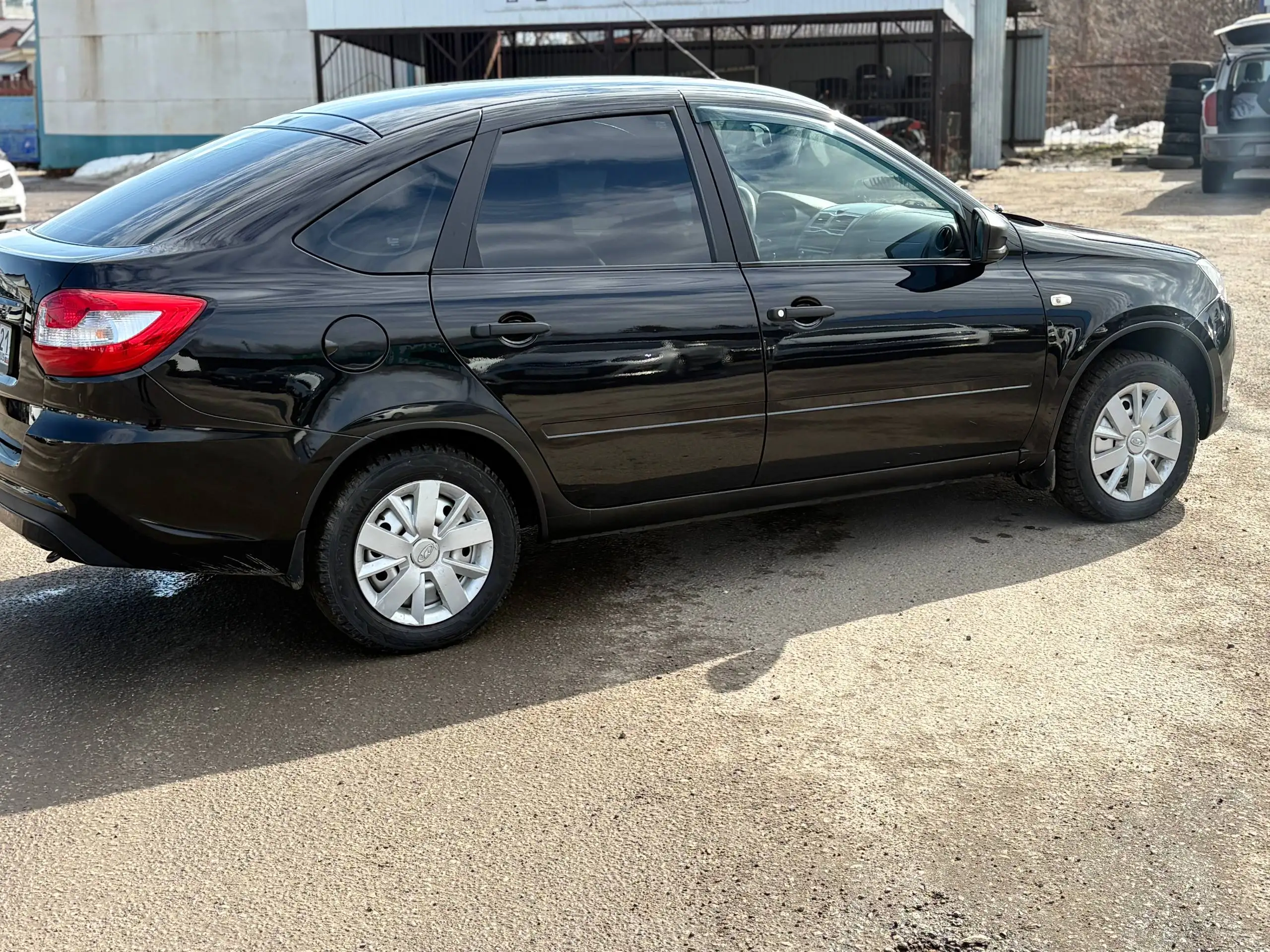 Lada Granta 2019 года в отличном состоянии - Авто в Самара