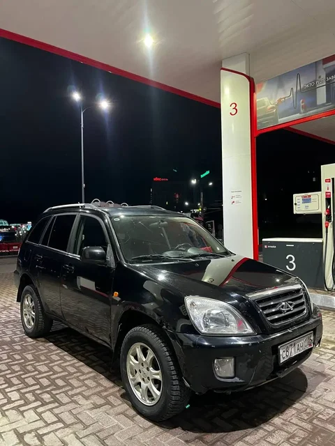 Продажа автомобиля в Чебоксарах - Внедорожники, кроссоверы в Чебоксары