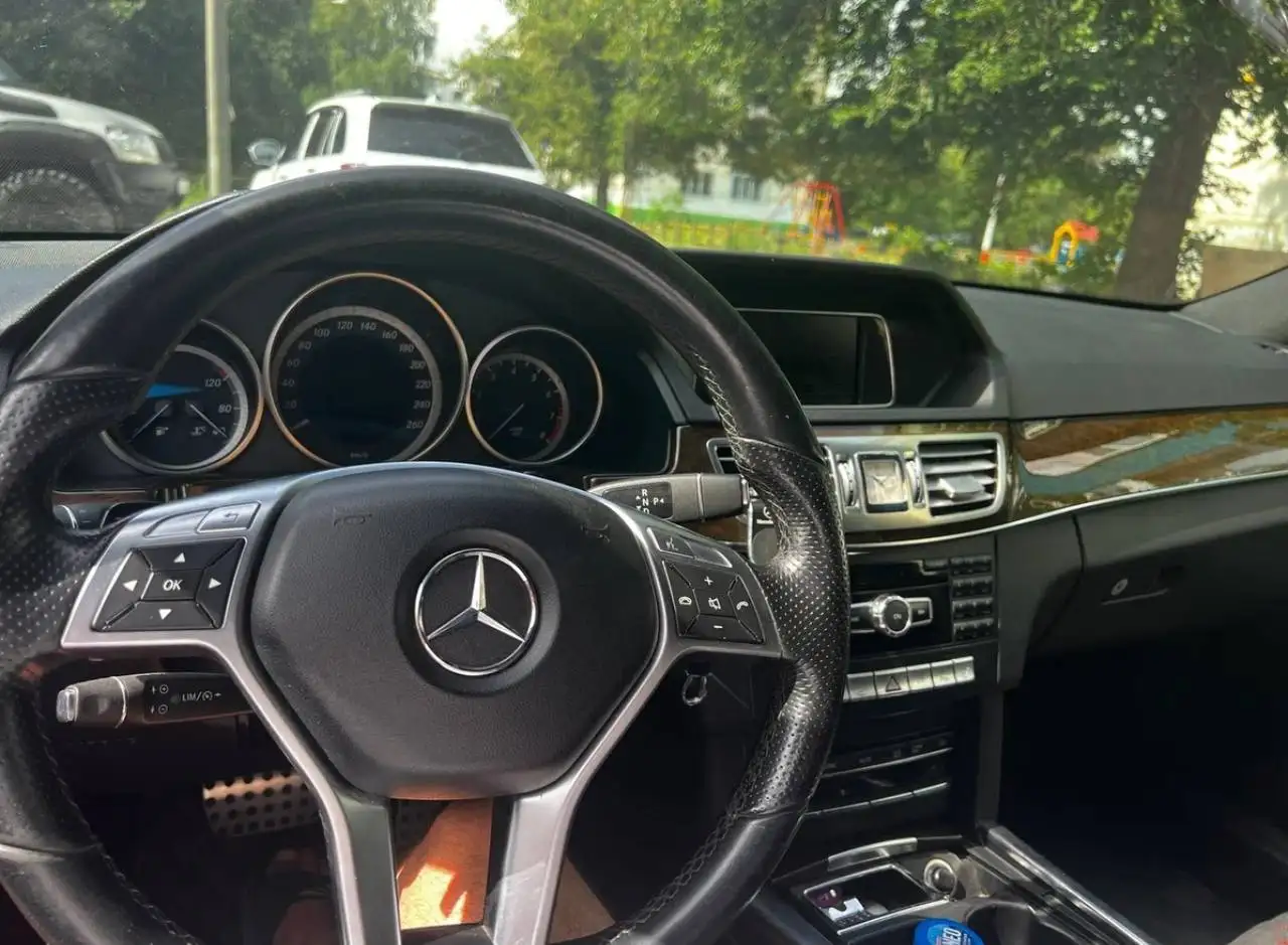 Продажа Mercedes W212 2013 года - Авто в Чапаевск