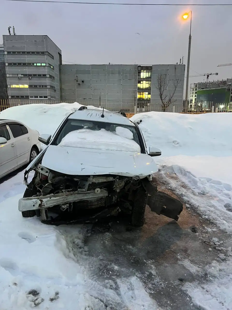 LADA LARGUS 2024 года выпуска с пробегом 25 000 км - Авто в Москва