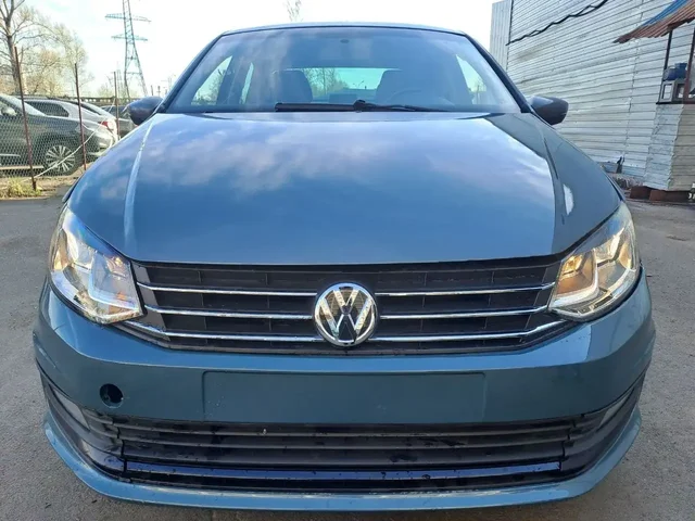 Volkswagen Polo 2019 года с пробегом 173000 км - частное объявление в Санкт-Петербург