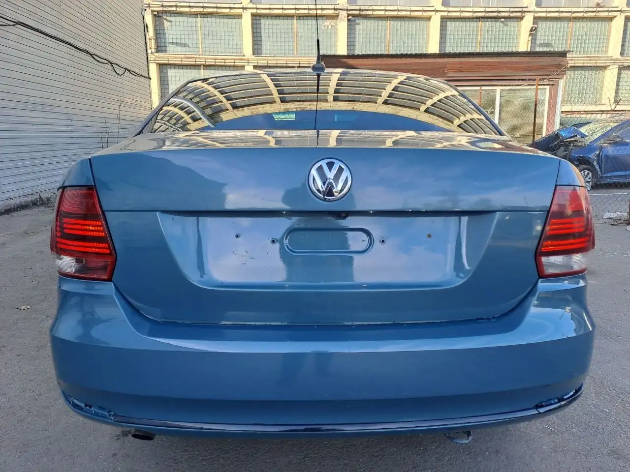 Volkswagen Polo 2019 года с пробегом 173000 км - Легковые автомобили (Авто) в Санкт-Петербург