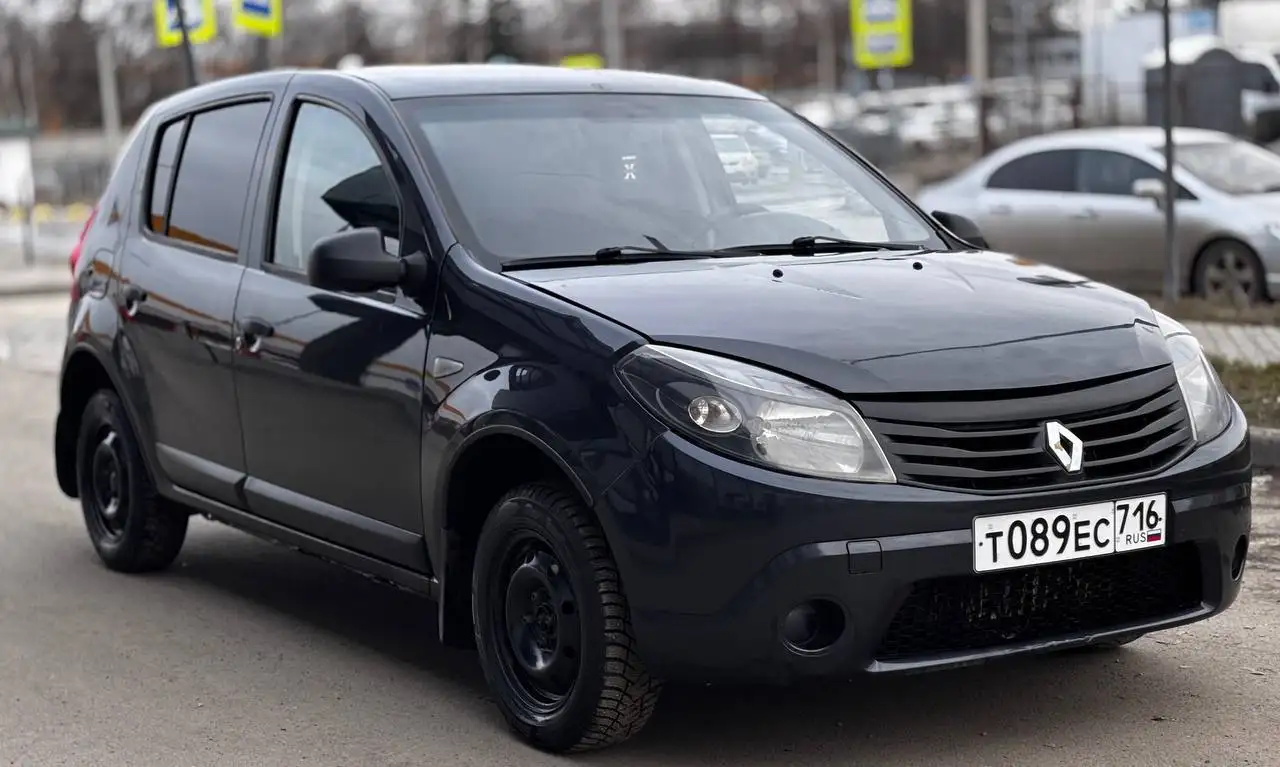 Продается Рено Сандеро 2010 года - Легковые автомобили (Авто) в Казань