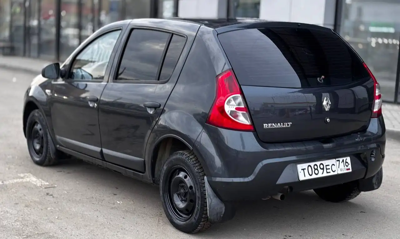 Продается Рено Сандеро 2010 года - Легковые автомобили (Авто) в Казань