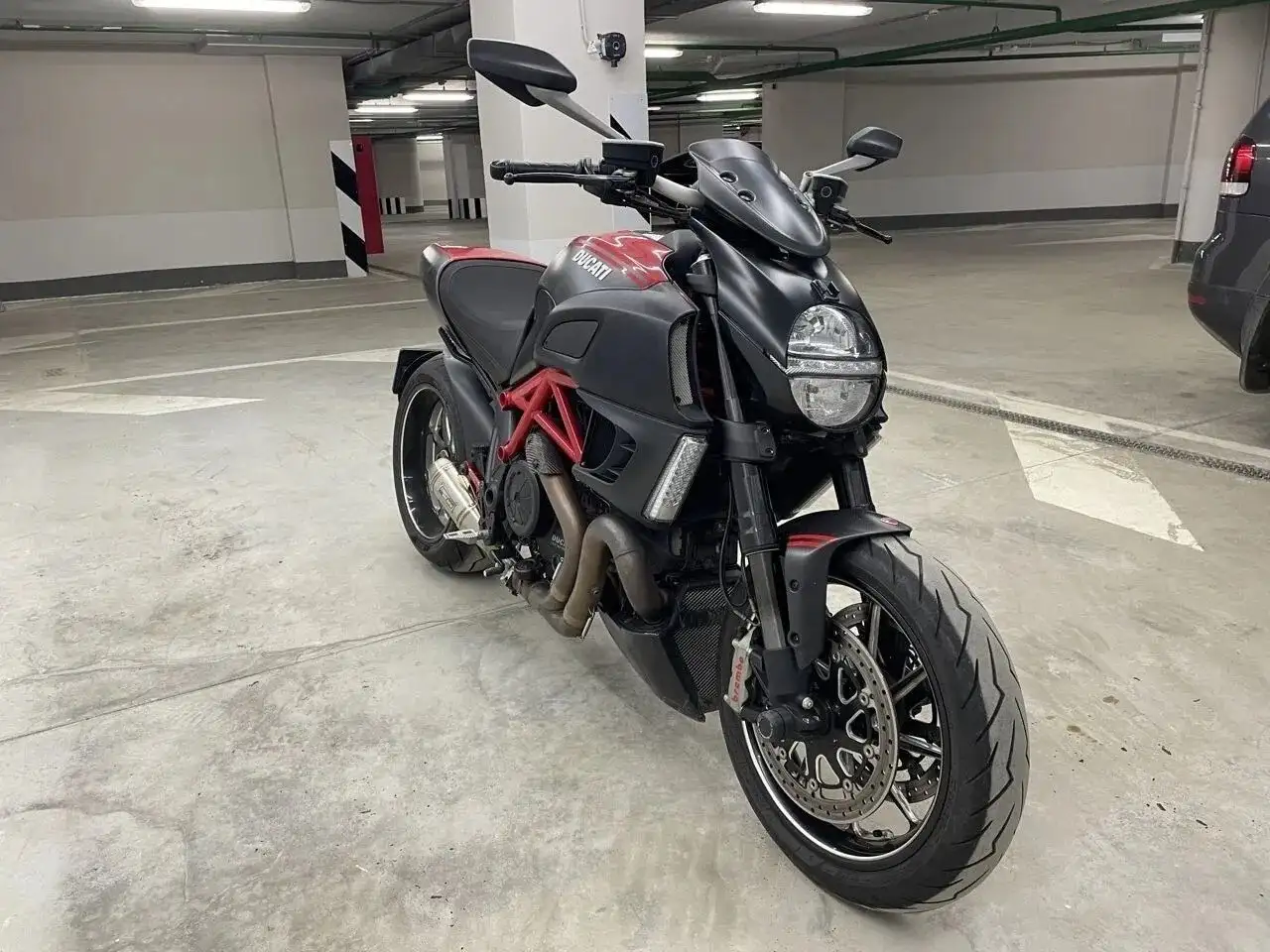 Продажа мотоцикла Ducati Diavel 2013 года - Мотоциклы (Авто) в Ставрополь