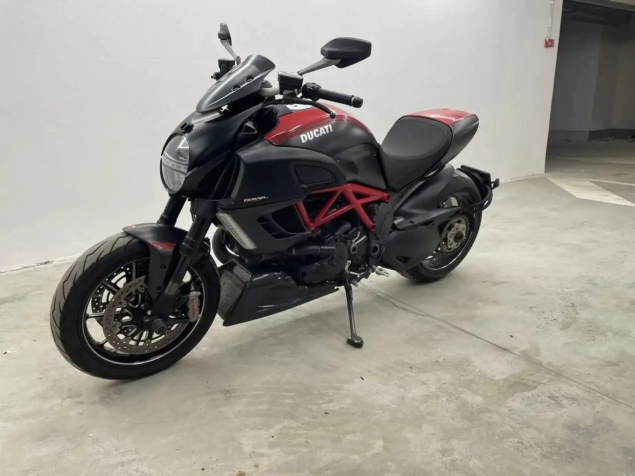 Продажа мотоцикла Ducati Diavel 2013 года - Мотоциклы (Авто) в Ставрополь
