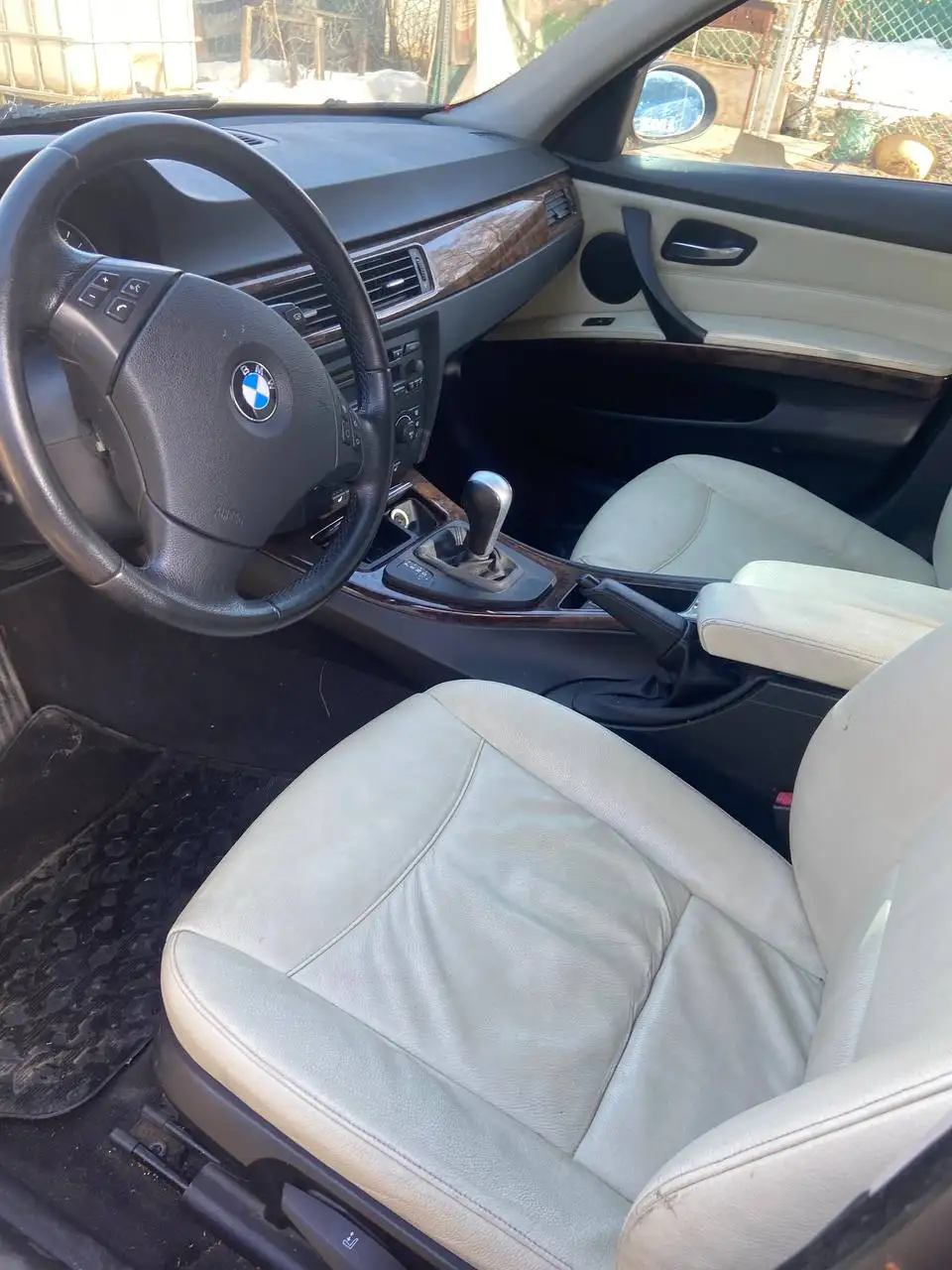 BMW 3 E90 2006 (не на ходу) - Запчасти (Авто) в Самара