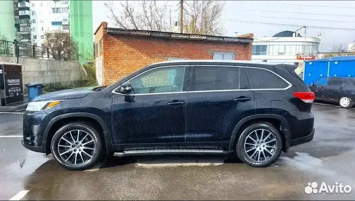 Toyota Highlander 3.5 AT 2017 Luxe Safety - Toyota Highlander (Авто) в Пенза