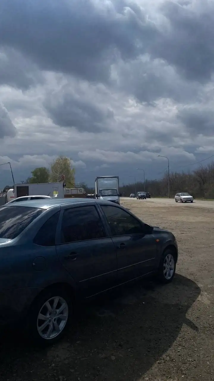 Лада Гранта 2015 - Легковые автомобили (Авто) в Самара