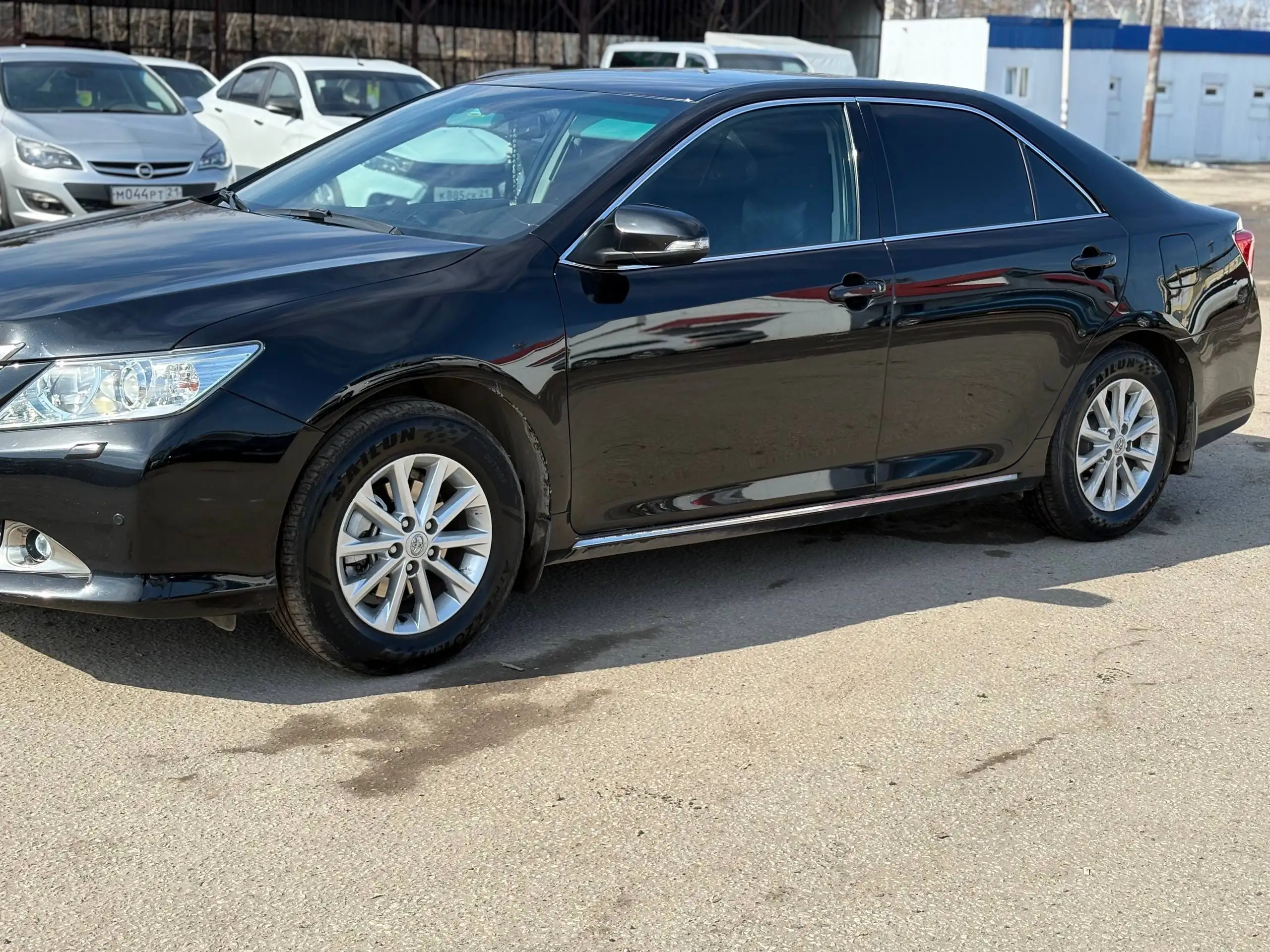 Toyota Camry 2014 года - Легковые автомобили (Авто) в Канаш