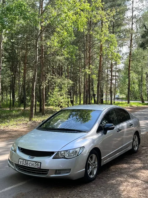 Honda Civic 4D, 1.8 MT - Легковые автомобили в Набережные Челны