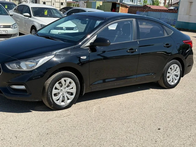 Hyundai Solaris 2017 - Авто в Канаш