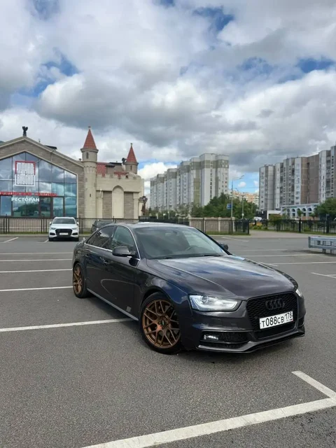 Audi A4 2.0 TFSI quattro 2015 - Лодки в Москва