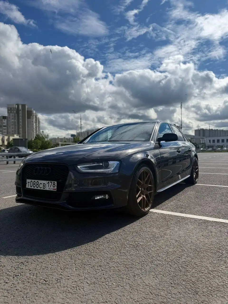 Audi A4 2.0 TFSI quattro 2015 - Авто в Москва