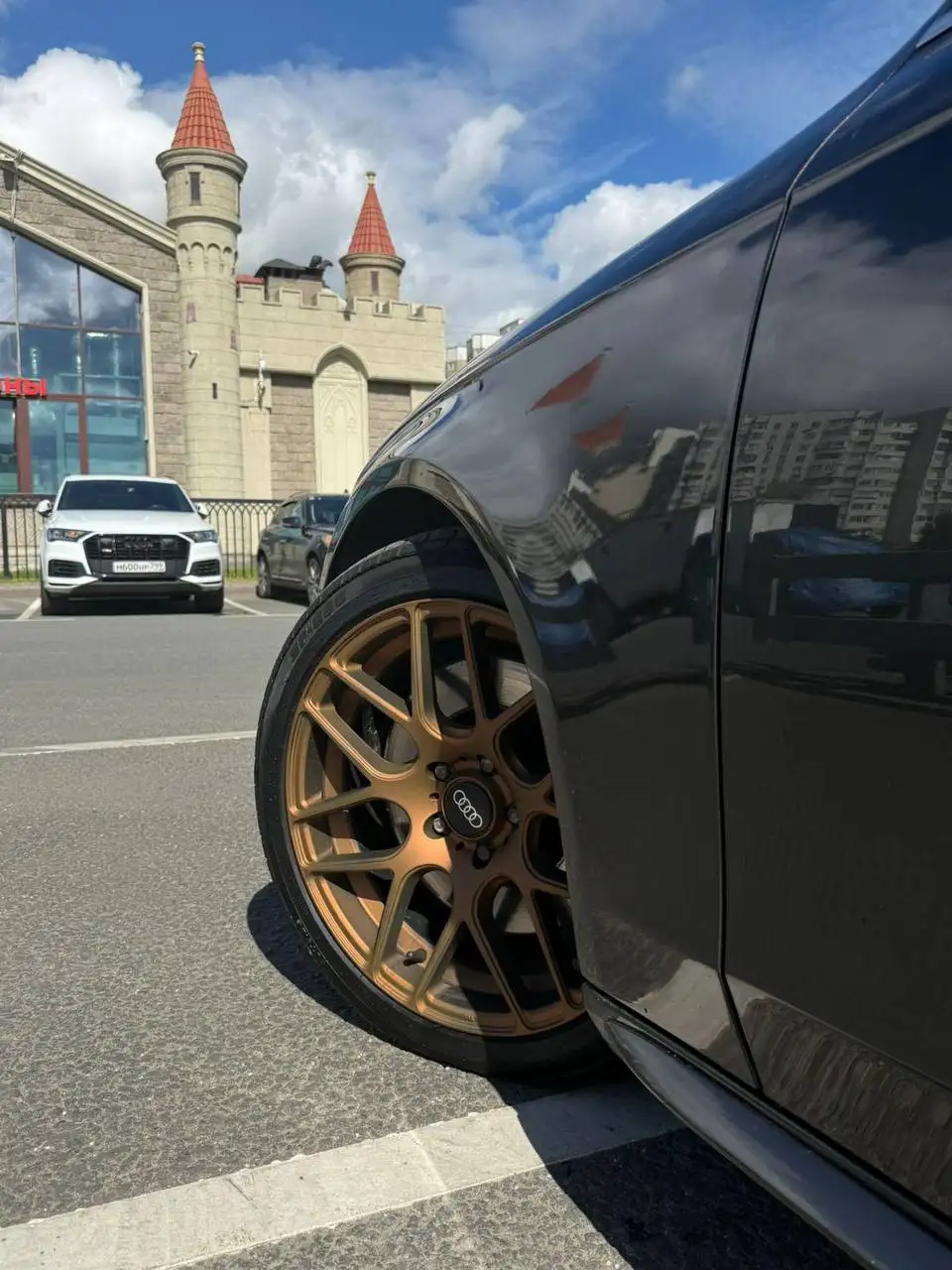 Audi A4 2.0 TFSI quattro 2015 - Авто в Москва
