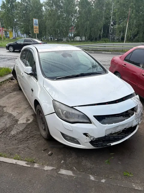 Приора Купе в максимальной комплектации - Шины в Самара