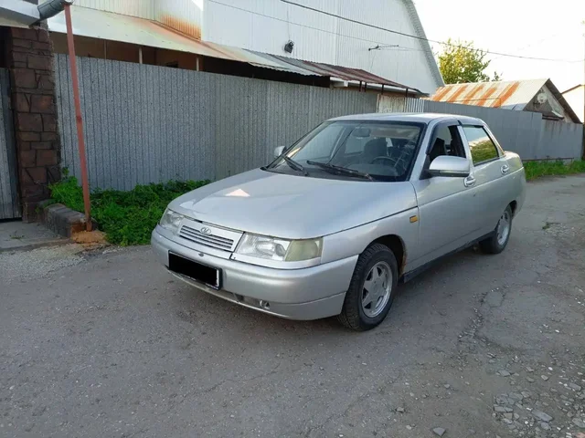 Продам ВАЗ 2110 2006 года в хорошем состоянии - Шины в Самара
