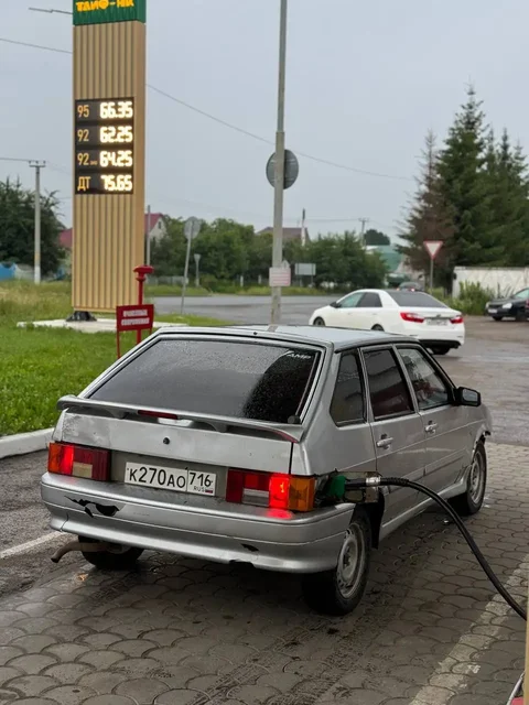 ВАЗ 2114 2012 год - Сиденья в Самара