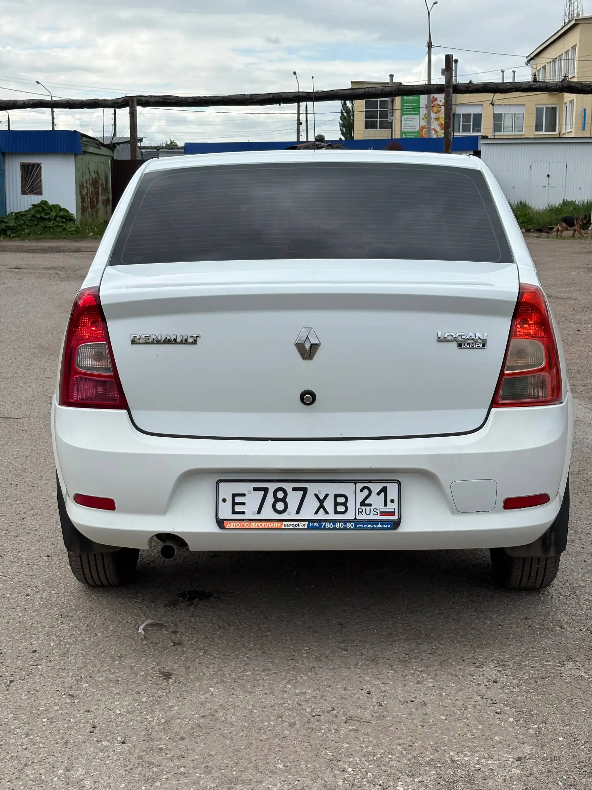 Renault Logan 2015 в отличном состоянии - Авто в Канаш