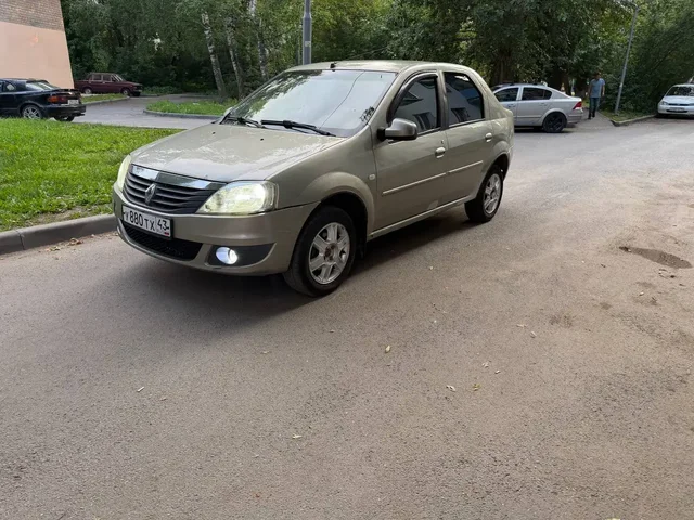 Продажа автомобиля 2013 года - Минивэны в Казань