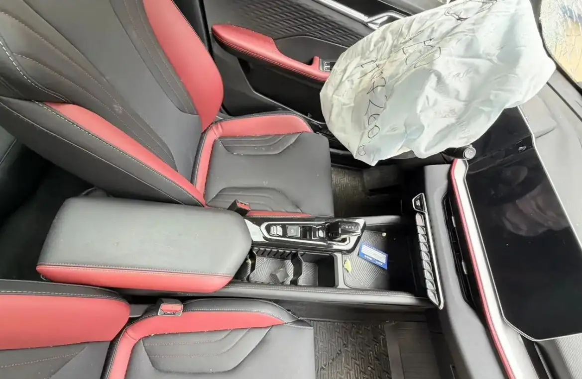 Geely Coolray 1 поколение рестайлинг 2024 после ДТП - Легковые автомобили (Авто) в Нальчик