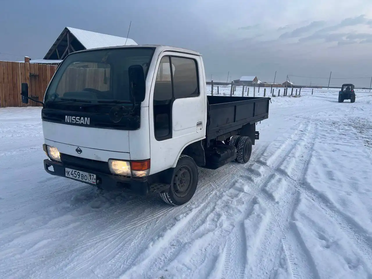 Продам Ниссан Атлас самосвал