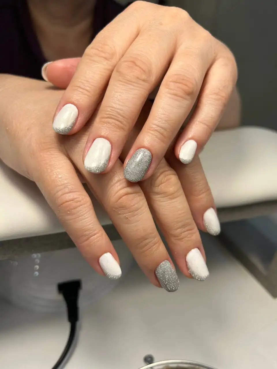 Маникюр и наращивание ногтей от Дианы в Саратове