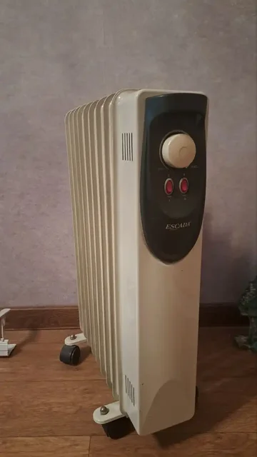 Продам масляный обогреватель - Для дома и дачи в Саратов