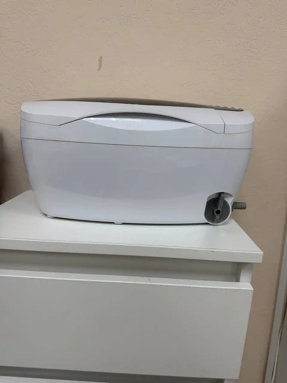 Продажа оборудования для салона красоты - Оборудование для салона красоты (Готовый бизнес и оборудование) в Саратов