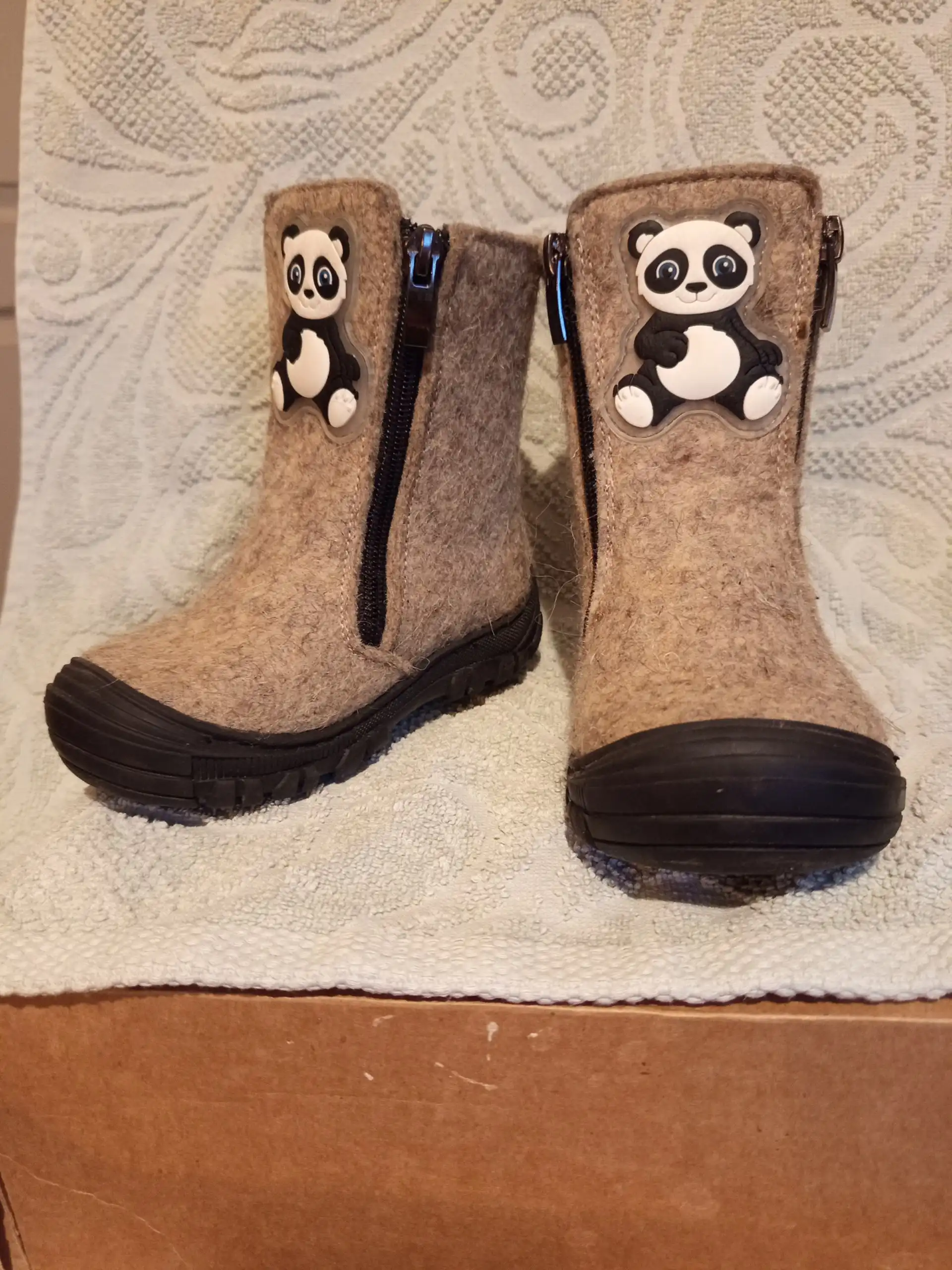 Продам детские валенки 24 размера - Обувь (Товары для детей) в Саратов