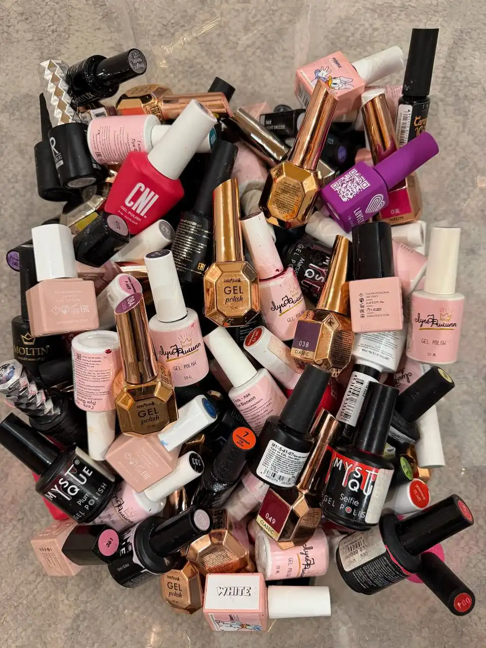 Продажа материалов для ногтевого сервиса - Барахолка в Саратов