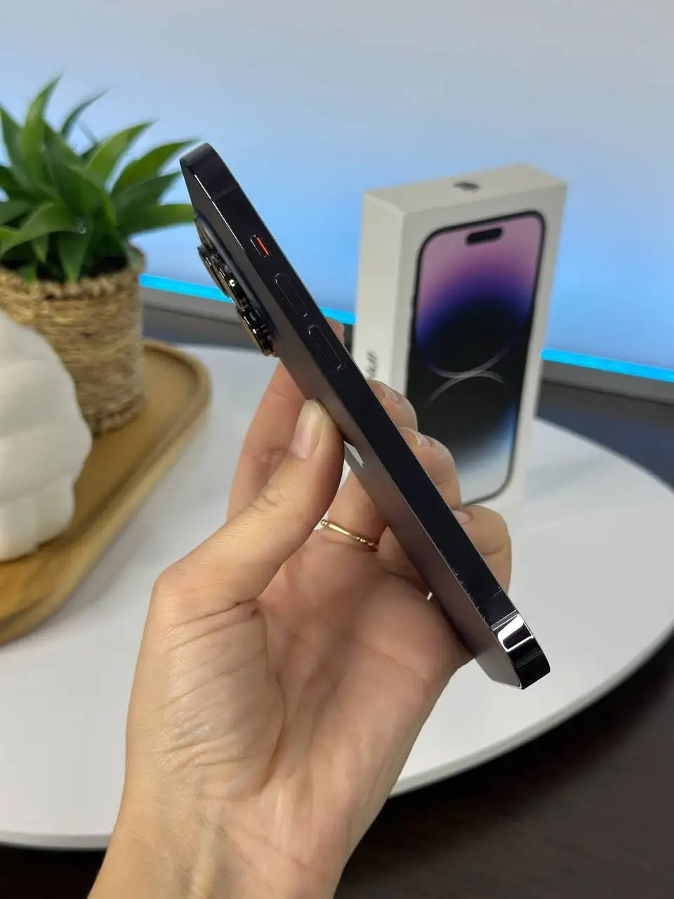 iPhone 14 Pro Deep Purple 512Gb в отличном состоянии - Смартфоны (Электроника) в Саратов