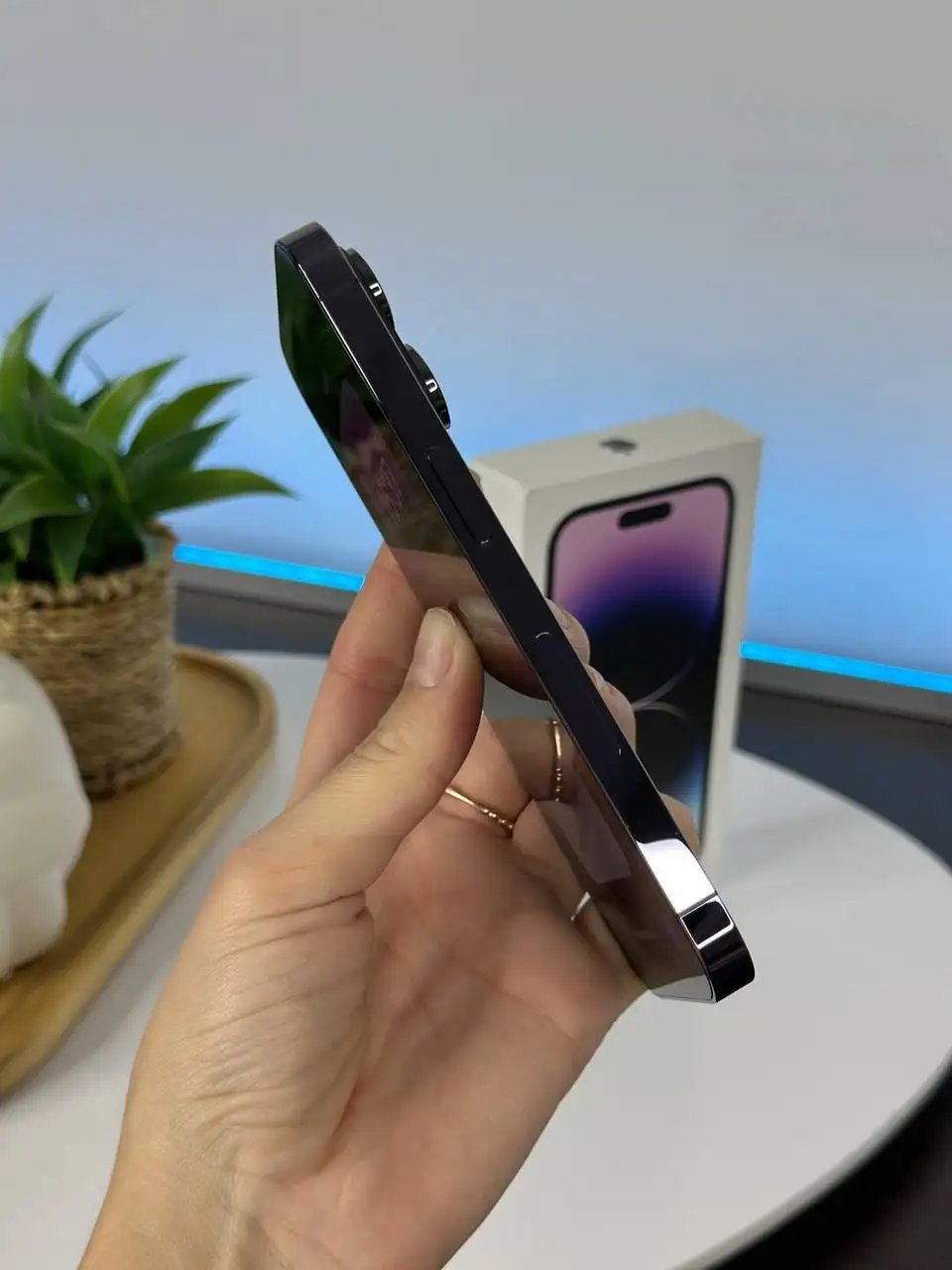 iPhone 14 Pro Deep Purple 512Gb в отличном состоянии - Смартфоны (Электроника) в Саратов