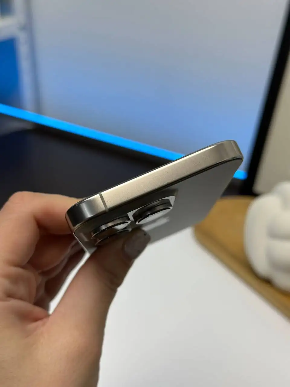 iPhone 16 Pro Natural Titanium 256Gb - Смартфоны (Электроника) в Саратов