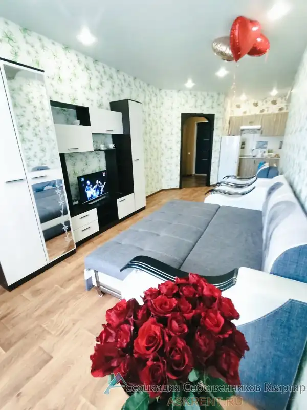 1-комнатная квартира посуточно на улице Проточная, 6 в Кировском районе