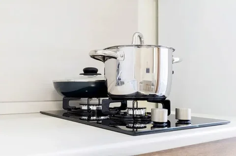 1-комнатная квартира посуточно на улице Чернышевского, 16 - Снять комнату в Казань