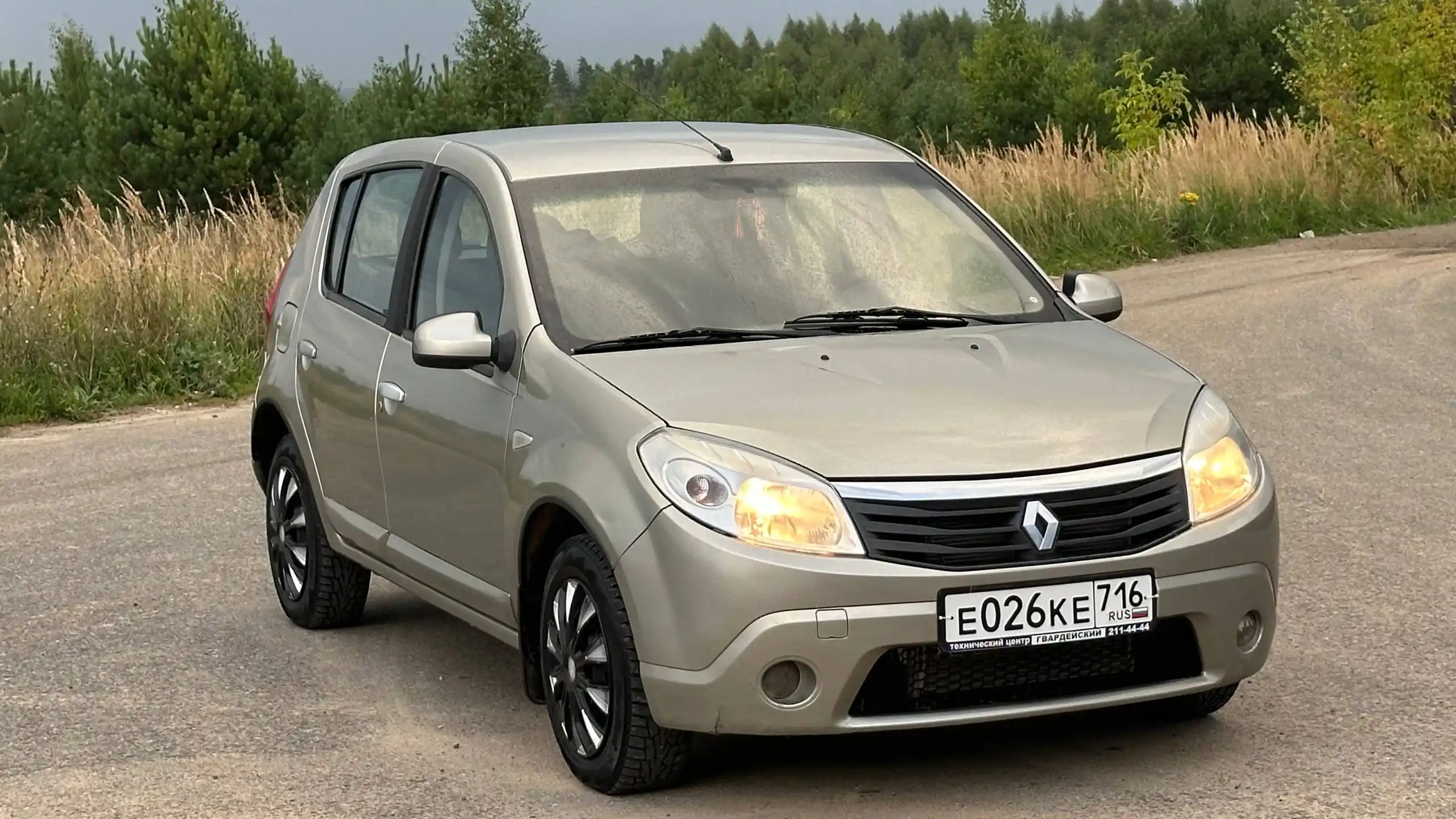 Продажа Renault Sandero 2011 года