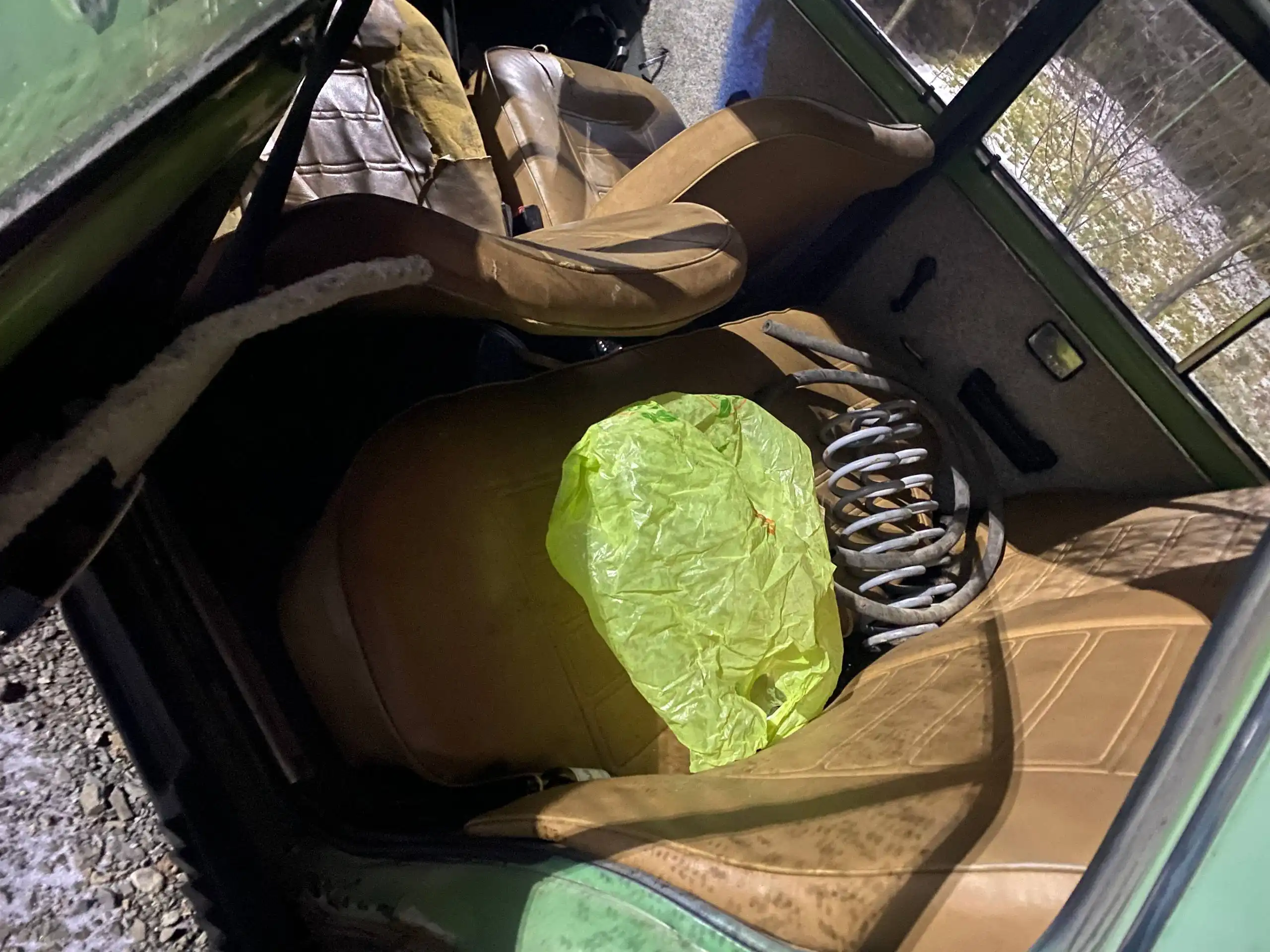 Продажа автомобиля с документами и новой подвеской