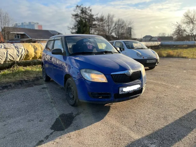 Продажа Фабии 2007 года с двигателем 1.2 - Авто в Уфа