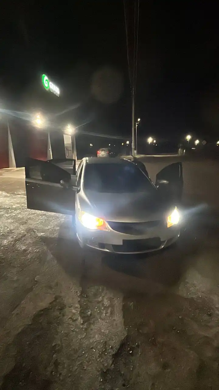 Продается Honda Civic 2008 года выпуска 1.8 автомат