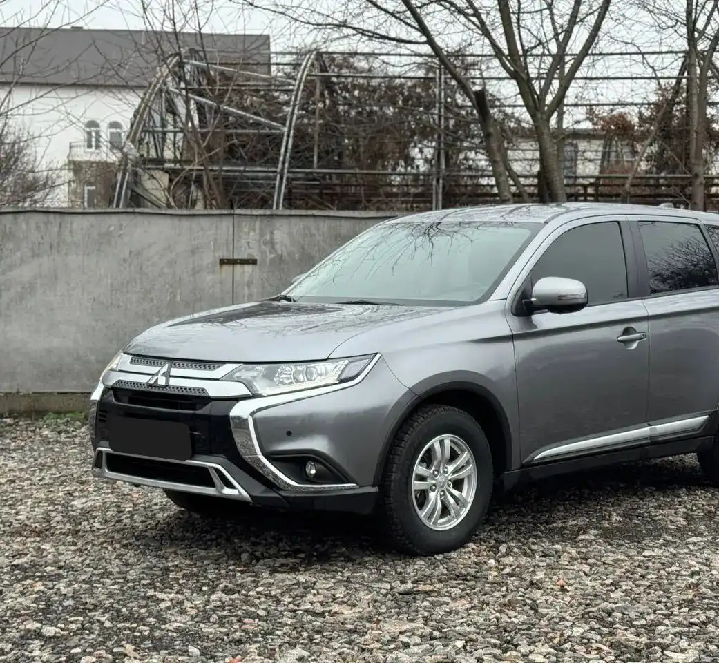 Продажа Mitsubishi Outlander 2021 года