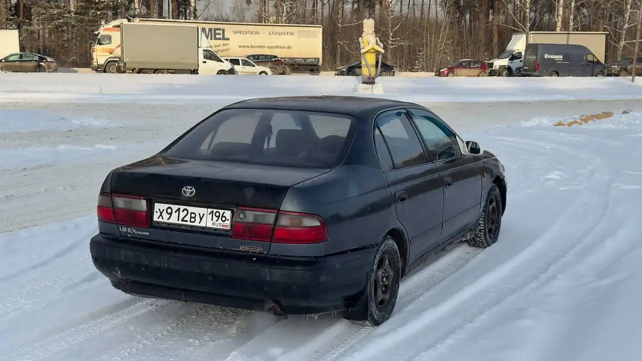 Toyota Carina E – Готов к любым дорогам!