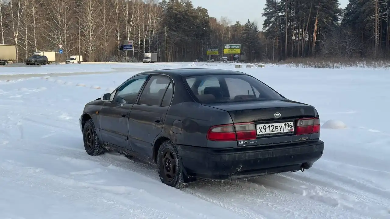 Toyota Carina E – Готов к любым дорогам!