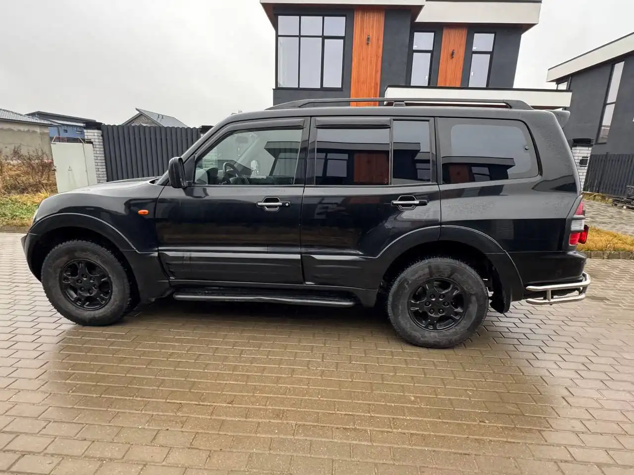 Продажа Mitsubishi Pajero III в максимальной комплектации